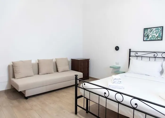 Domus Viola In San Giovanni * Rome