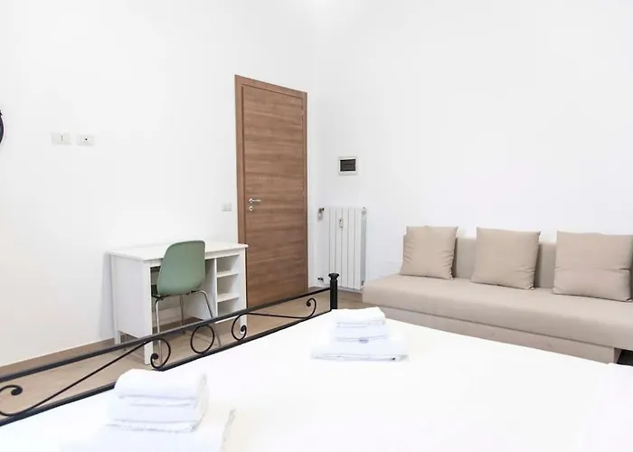 Domus Viola In San Giovanni Appartement *